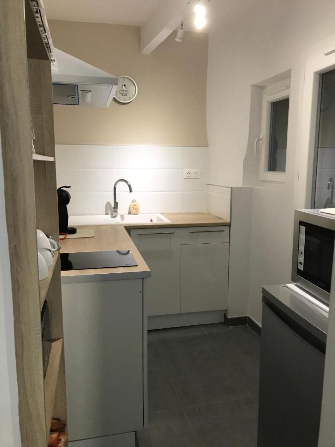 Le Benedictins Apartment Nimes Bagian luar foto